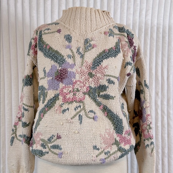 Vintage Whimsical cottagecore floral hand knit mock neck sweater S whimsical - Picture 3 of 10